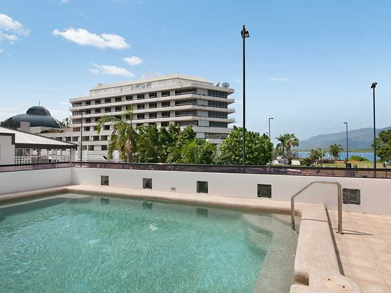 302/3 Abbott Street, Cairns City QLD 4870