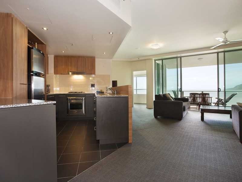 1104/99 Esplanade, Cairns City QLD 4870