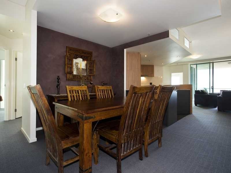 1104/99 Esplanade, Cairns City QLD 4870