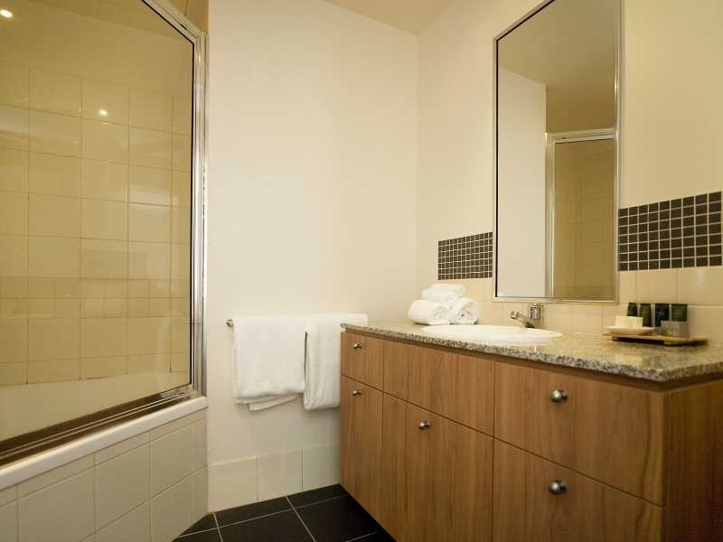 1104/99 Esplanade, Cairns City QLD 4870