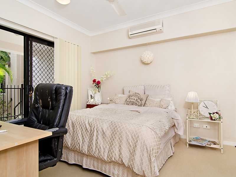 4/19 Upward Street, Cairns QLD 4870