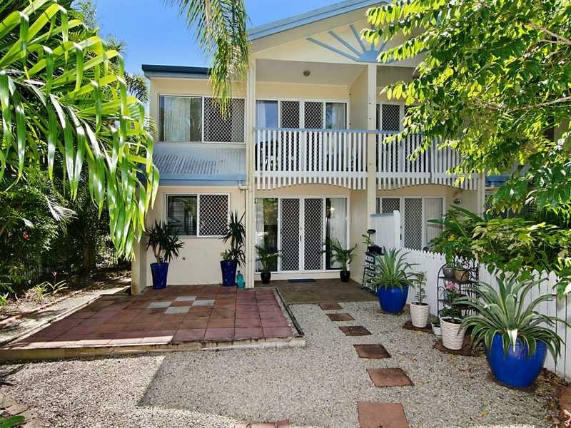 3/10 Grantala Street, Manoora QLD 4870