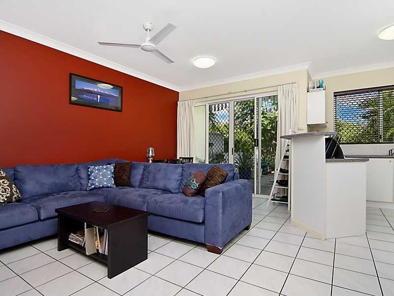 3/10 Grantala Street, Manoora QLD 4870