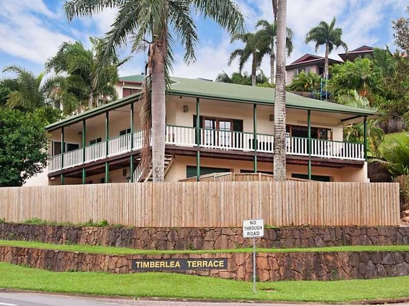 1 Guthrie Close, Bentley Park QLD 4869