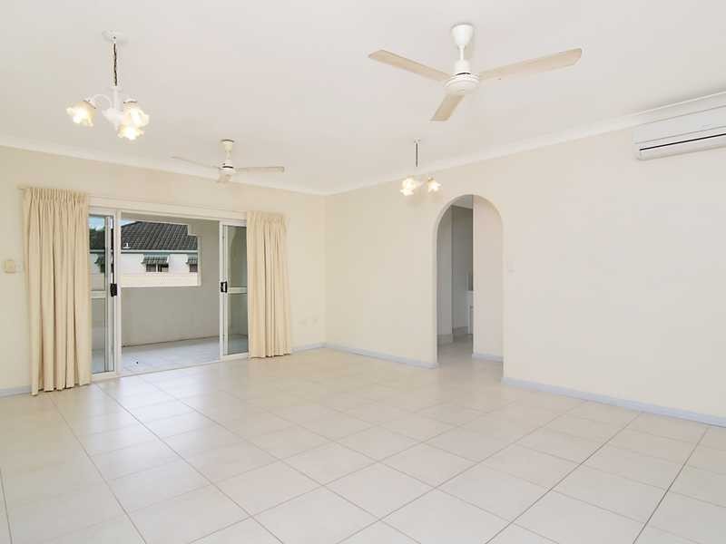 6/15 Grantala Street, Manoora QLD 4870