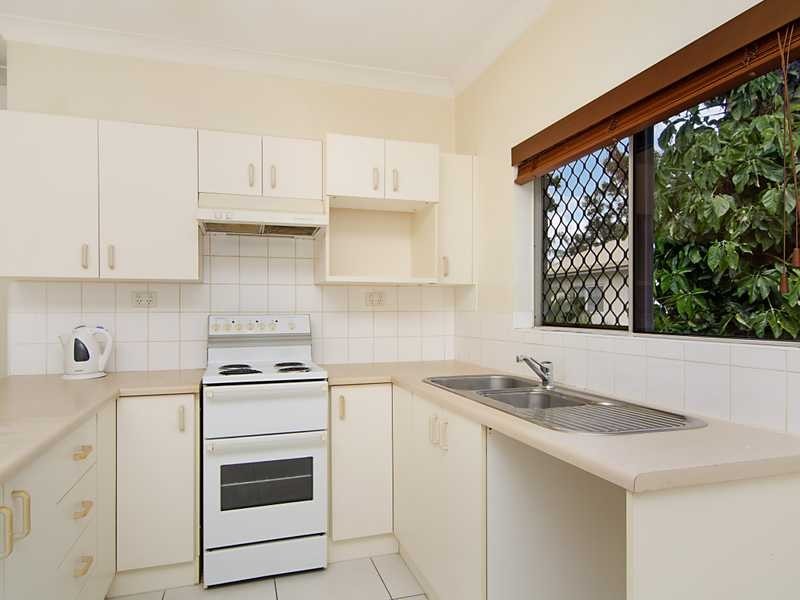 6/15 Grantala Street, Manoora QLD 4870