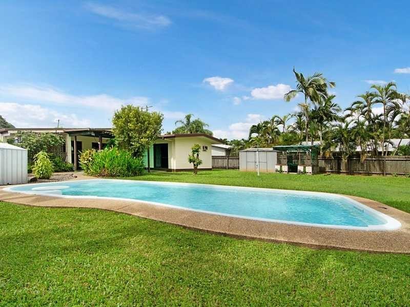 251 Pease Street, Edge Hill QLD 4870