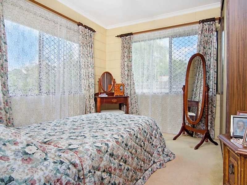 251 Pease Street, Edge Hill QLD 4870