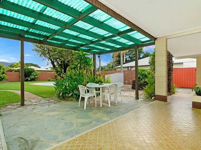 251 Pease Street, Edge Hill QLD 4870