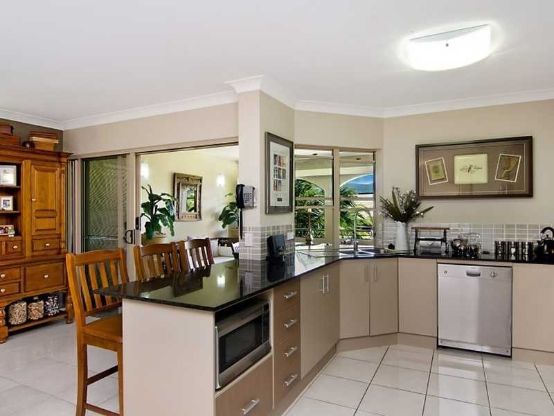 527/12 Gregory Street, Cairns QLD 4870