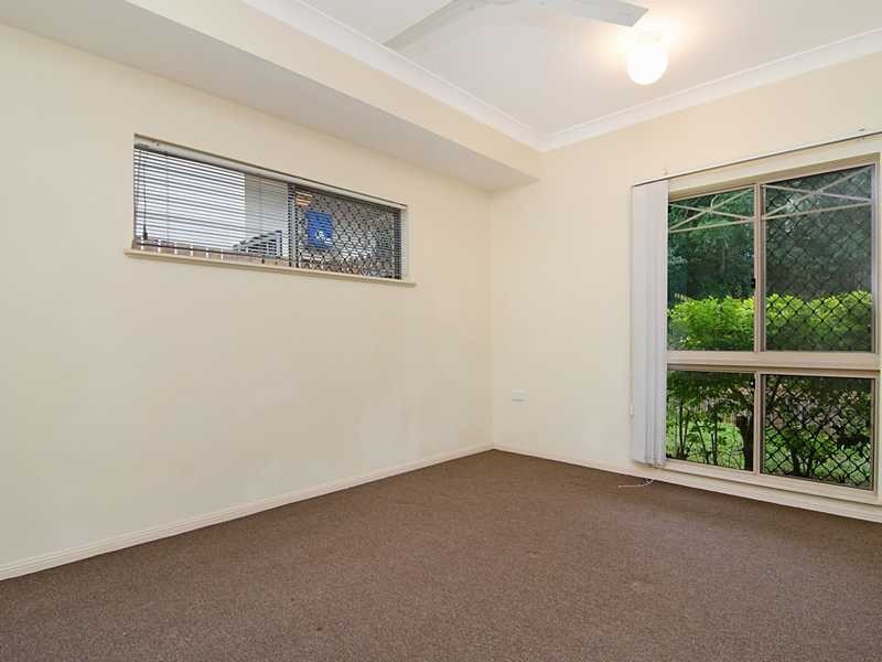 27 Amazon Close, Mount Sheridan QLD 4868