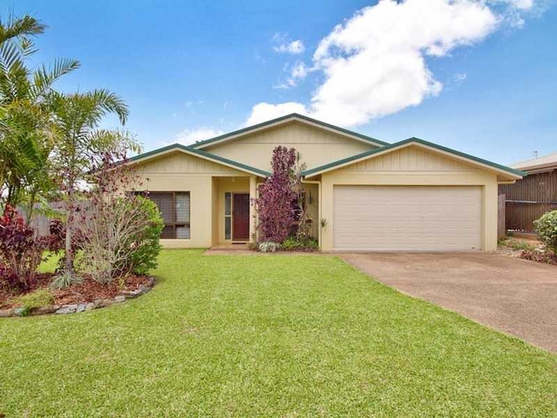177 McFarlane Drive, Kanimbla QLD 4870