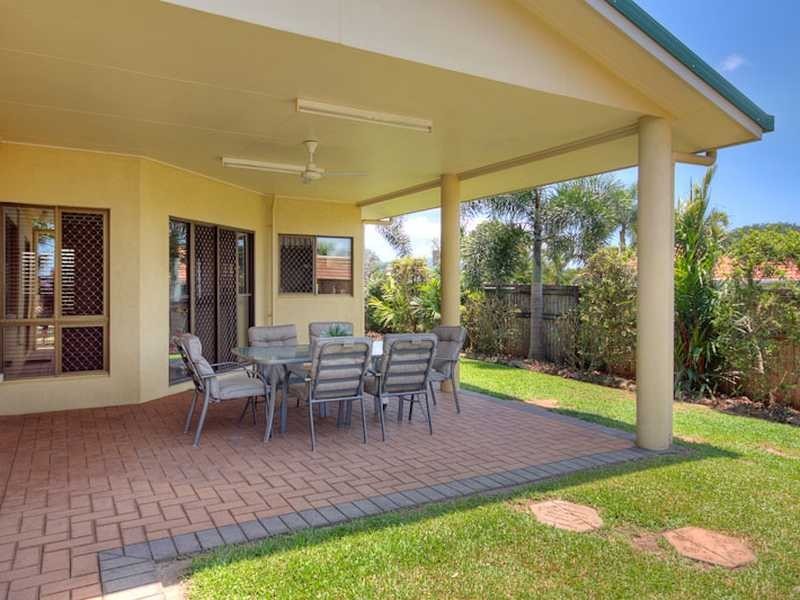 177 McFarlane Drive, Kanimbla QLD 4870