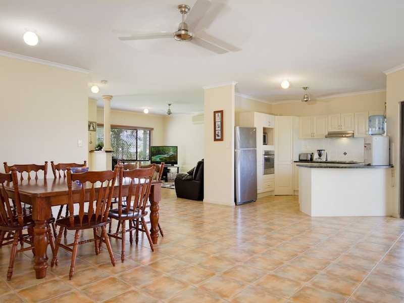 177 McFarlane Drive, Kanimbla QLD 4870