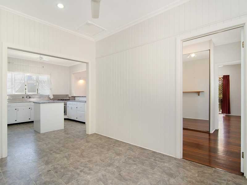 15 Morehead Street, Bungalow QLD 4870