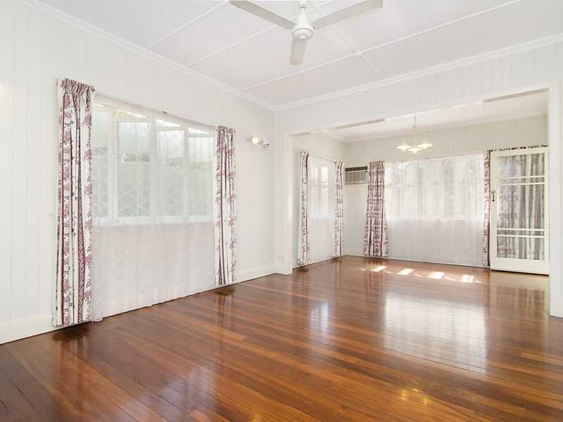 15 Morehead Street, Bungalow QLD 4870