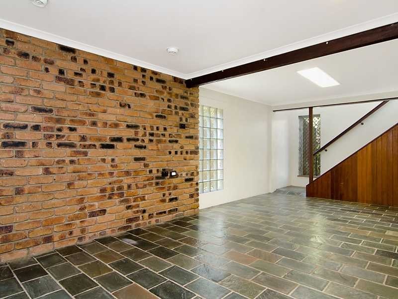 15 Morehead Street, Bungalow QLD 4870