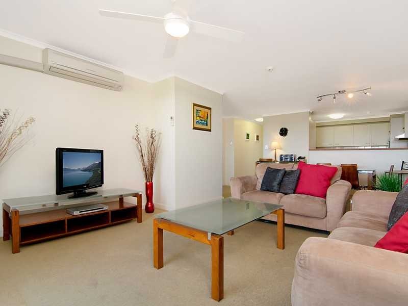 22/249-251 Esplanade, Cairns North QLD 4870