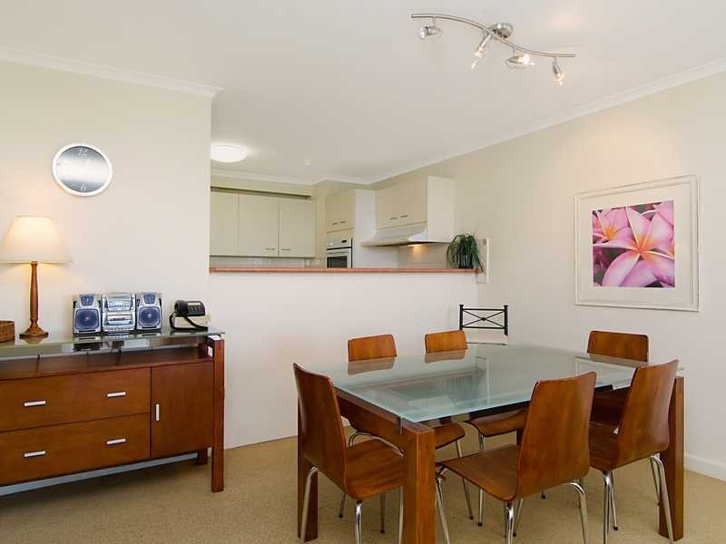 22/249-251 Esplanade, Cairns North QLD 4870