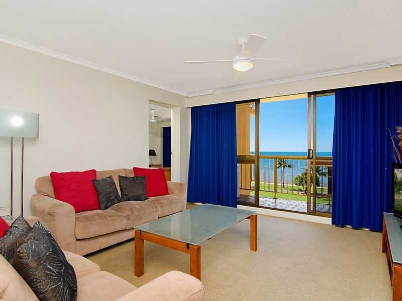 22/249-251 Esplanade, Cairns North QLD 4870