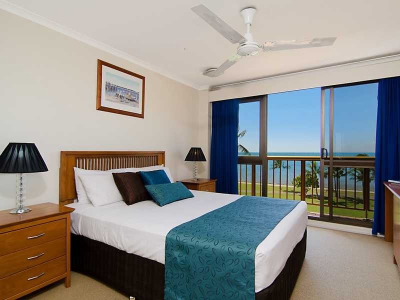 22/249-251 Esplanade, Cairns North QLD 4870