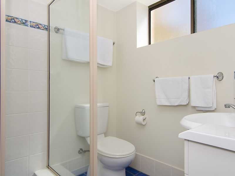 22/249-251 Esplanade, Cairns North QLD 4870