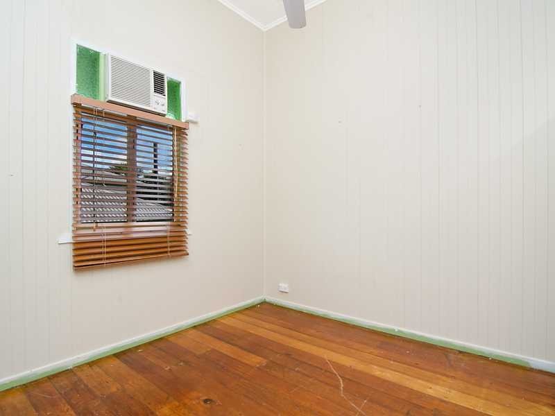 18 Victoria St, Parramatta Park QLD 4870