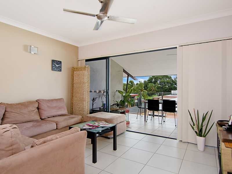 11/172 Mcleod Street, Cairns North QLD 4870