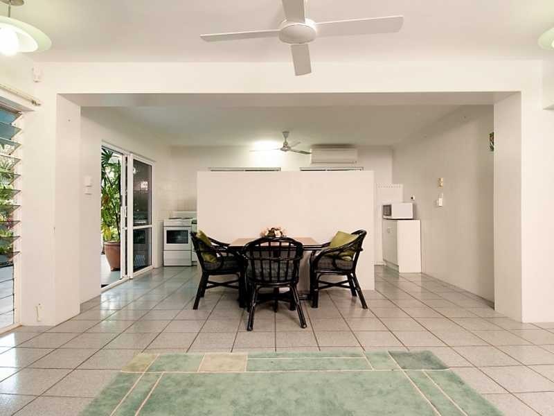 15 Batt Street, Clifton Beach QLD 4879