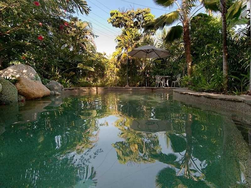 15 Batt Street, Clifton Beach QLD 4879