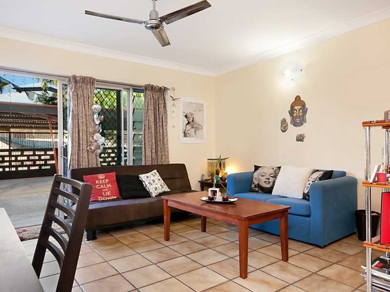 3/347 Lake Street, Cairns North QLD 4870