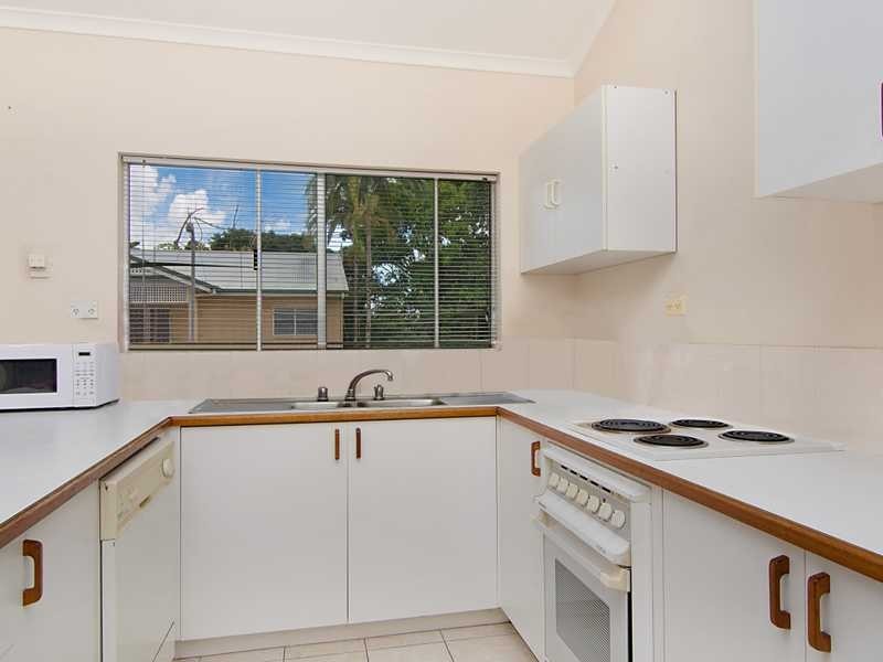 8/18-20 Rose Street, Westcourt QLD 4870