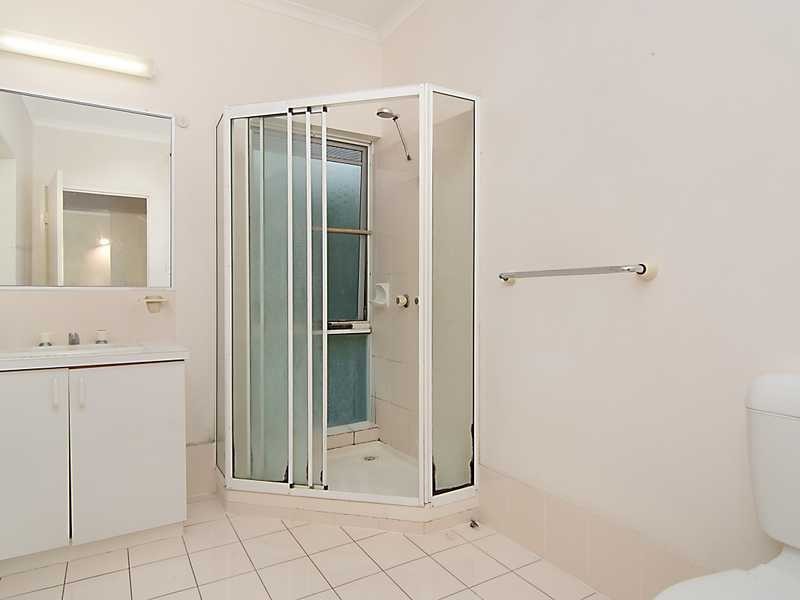 8/18-20 Rose Street, Westcourt QLD 4870