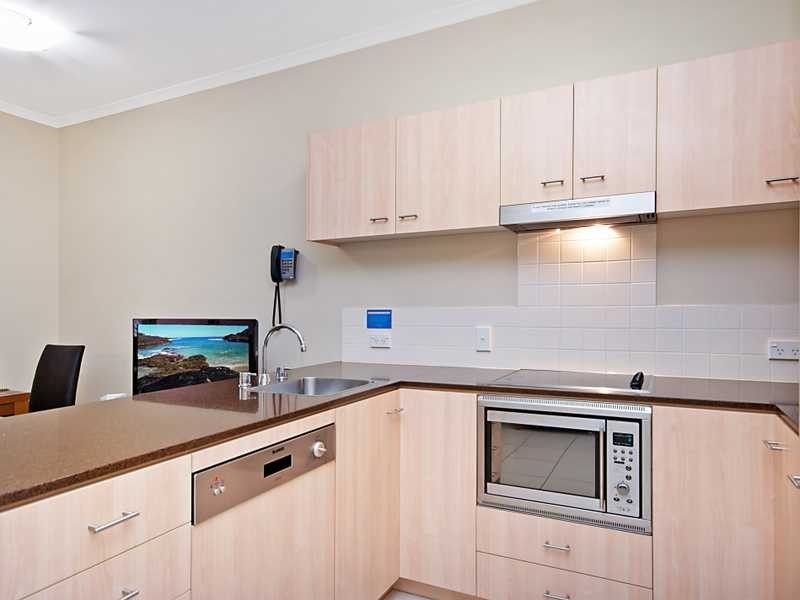313/49-63 Williams Esplanade, Palm Cove QLD 4879