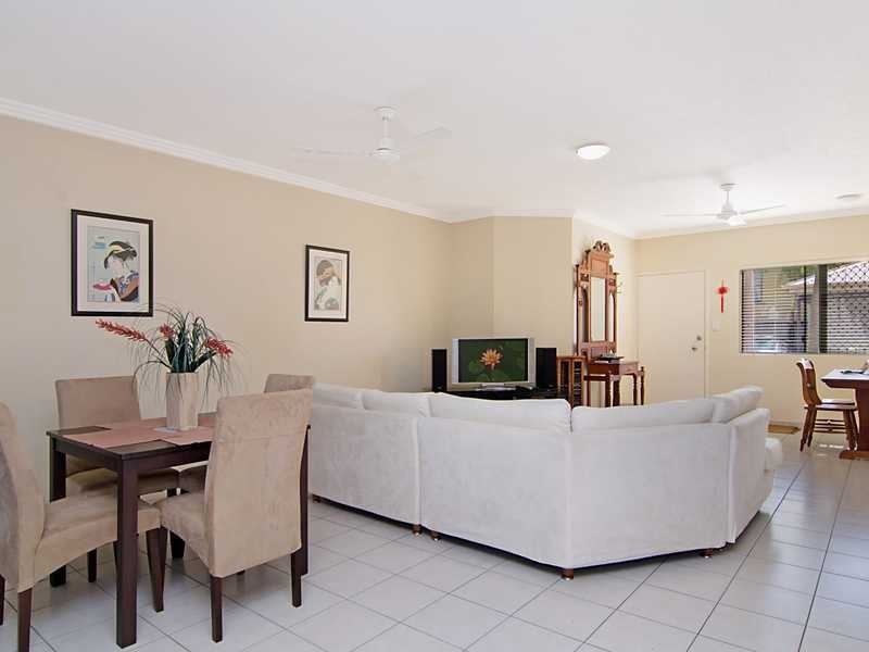 1/183 Martyn Street, Cairns QLD 4870