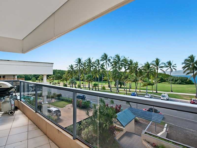 12/281 Esplanade, Cairns North QLD 4870