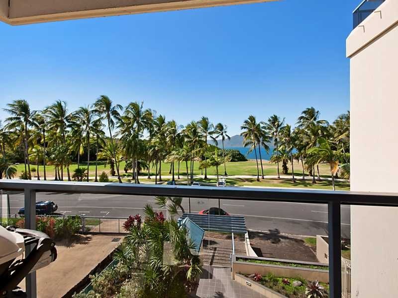 12/281 Esplanade, Cairns North QLD 4870