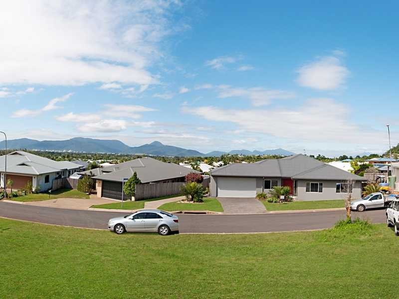 5 Morwong Close, Kanimbla QLD 4870