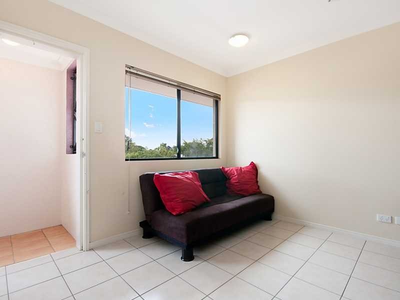 9/183 Martyn Street, Cairns QLD 4870