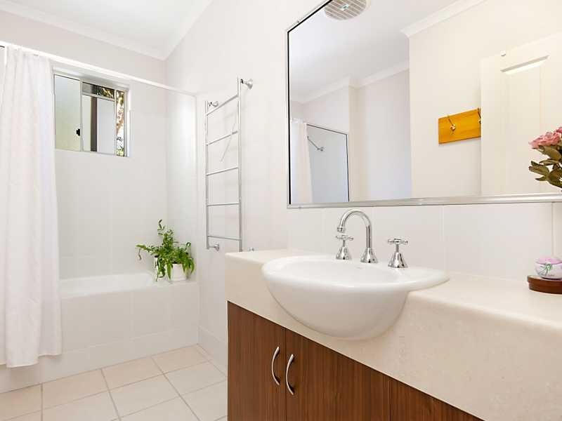 15/15 Thomas Street, Cairns North QLD 4870