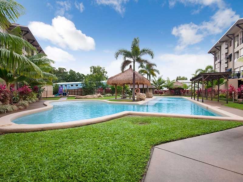 323/22-24 Ward Street, Mooroobool QLD 4870