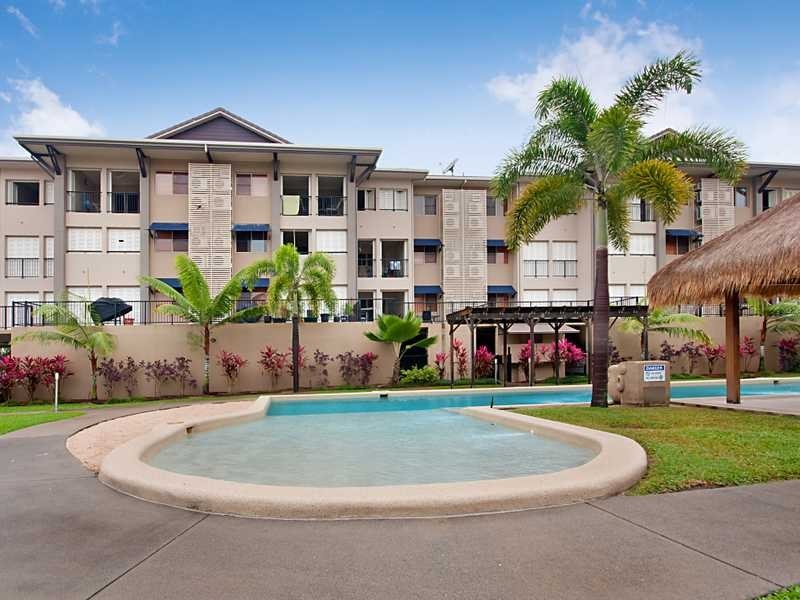 323/22-24 Ward Street, Mooroobool QLD 4870