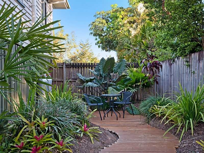 2 George Street, Earlville QLD 4870