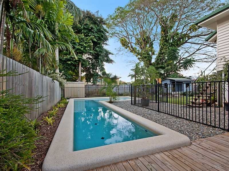 2 George Street, Earlville QLD 4870