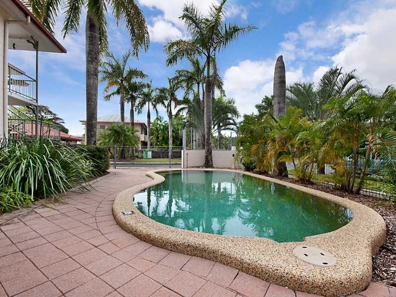 2/20 Springfield Crescent, Cairns QLD 4870