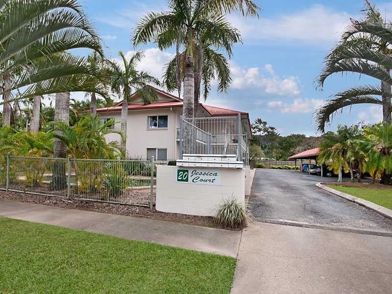2/20 Springfield Crescent, Cairns QLD 4870