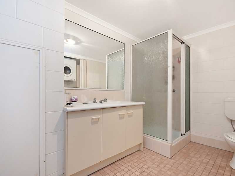 2/20 Springfield Crescent, Cairns QLD 4870