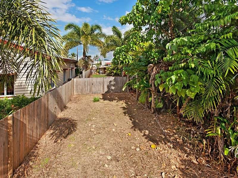 41 Nelson Street, Bungalow QLD 4870