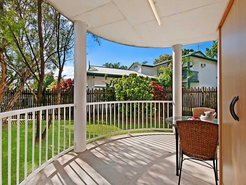 1/11 Ingham Court, Mooroobool QLD 4870