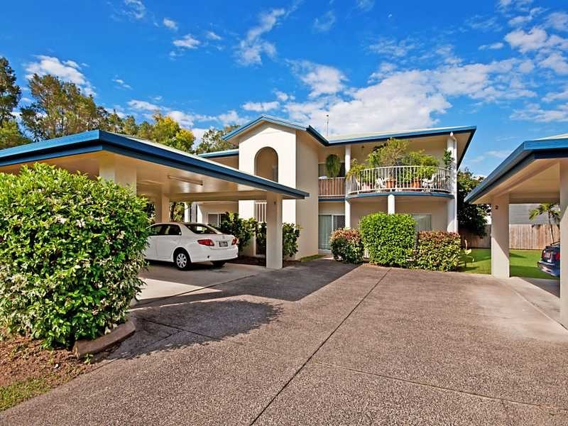 1/11 Ingham Court, Mooroobool QLD 4870